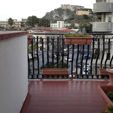 Casa Ida B&B 밀라초